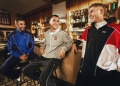Ferran Torres, Marc Casadó e Fermín López (crédito: Lou Escobar)