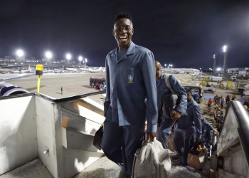 Luiz Henrique embarcando para a Copa do Mundo 2026. Foto: Rafael Ribeiro / CBF