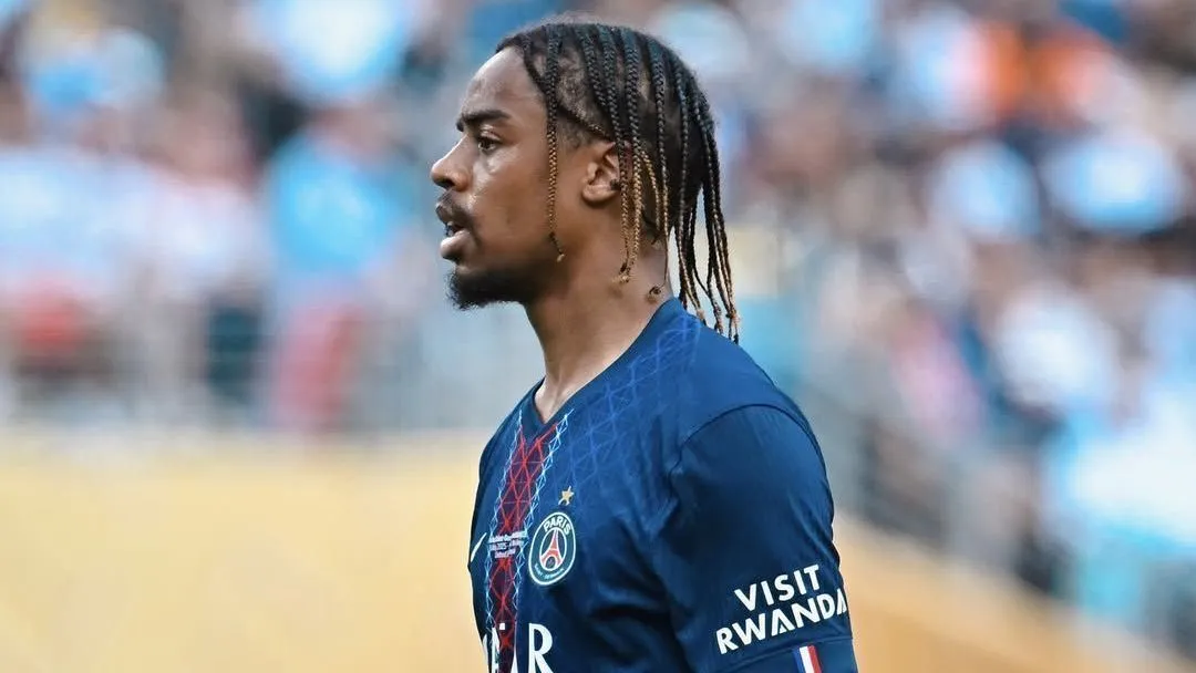 Paris Saint-Germain pede mais de R$ 1 bilhão para liberar Barcola ao Liverpool